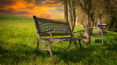 Bank-Sonnenuntergang-Hoehe-Thuengfeld