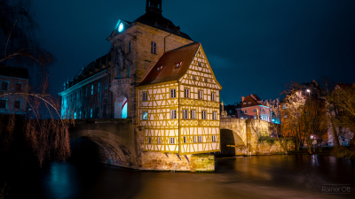 01-Altes-Rathaus-Bamberg-und-Regnitz-02