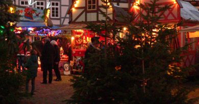 Weihnachtsmarkt Winterzaubermarkt in Schönbrunn 2023 - Schönbrunn im Steigerwald Landkreis Bamberg