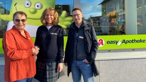 Spende für Leseförderung: Heldsche Apotheken unterstützen MENTOR-Verein