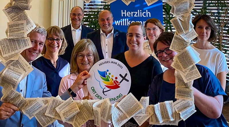 Bücherei Schlüsselfeld als „Ort der Hoffnung“ ausgezeichnet