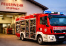 Steppach nimmt neues Feuerwehrfahrzeug in Empfang TSF-Logistik Feuerwehr