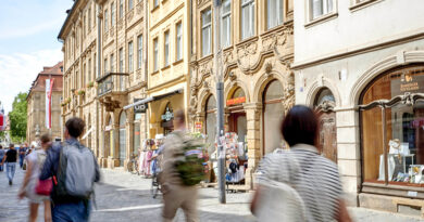 Bambergs Innenstadt zählt laut einem bundesweiten Ranking zu den beliebtesten in Deutschland. Die UNESCO-Welterbestadt erreicht Platz 3 bei den mittelgroßen Städten.