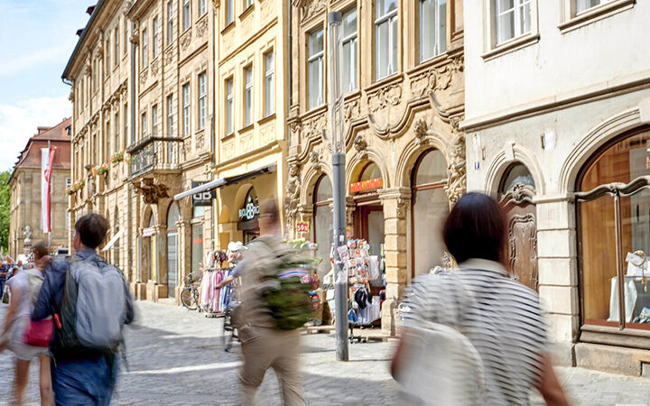 Bambergs Innenstadt zählt laut einem bundesweiten Ranking zu den beliebtesten in Deutschland. Die UNESCO-Welterbestadt erreicht Platz 3 bei den mittelgroßen Städten.