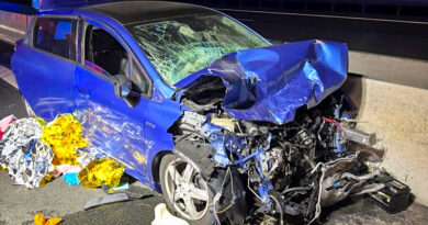 Unfall auf der Autobahn bei Schlüsselfeld - Zwei Verletzte und kurzzeitige Vollsperrung