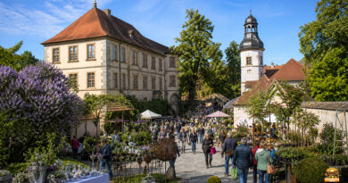 Faszination Garten auf Schloss Weingartsgreuth - Gartenmarkt lockt im Mai nach Wachenroth