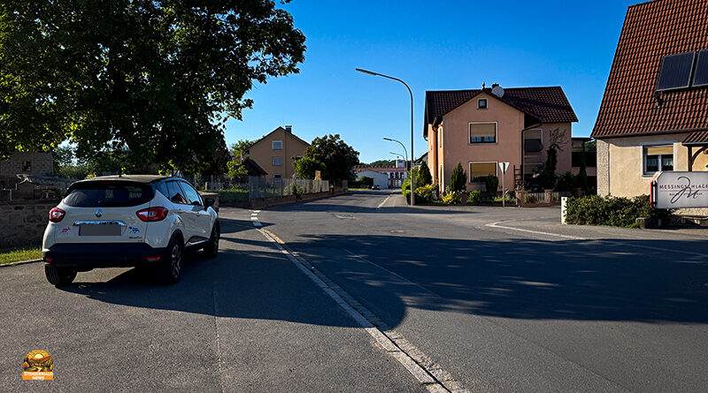 Vollsperrung in Schlüsselfeld wegen Wasserleitungsarbeiten, in der Batschkastraße und Veit-Dennert-Straße.