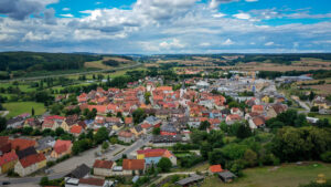 Marktplatz von Schlüsselfeld mit Drohne fotografiert