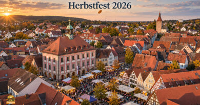 Beim Herbstfest 2026 in Neustadt an der Aisch erwarten Besucher Musik auf dem Marktplatz, Michaelimarkt, Automeile, Kinderprogramm und ein verkaufsoffener Sonntag.