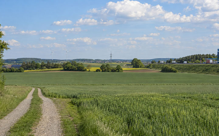 Rechenzentrum bei Wachenroth: Gemeinde prüft Digital- und Energiecampus an der A3